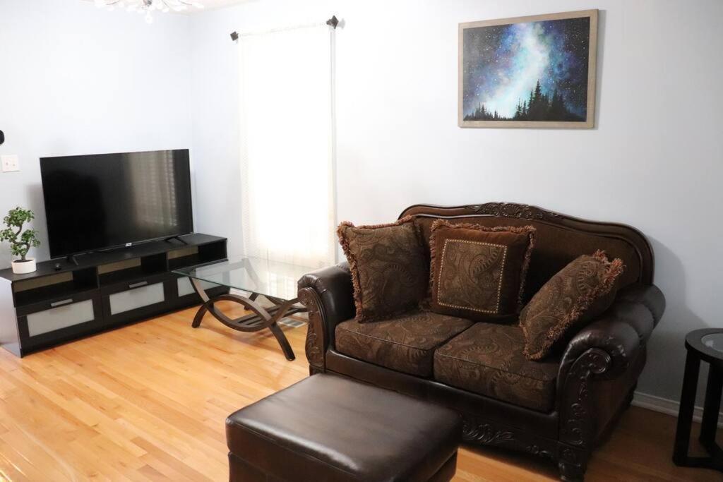 Entire 4 Bed Room Detached Residential Home Ajax Luaran gambar
